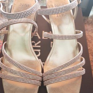 Size 8 Naturalizer dress sandals